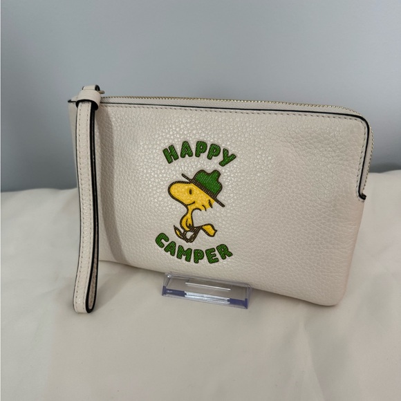 Coach x Peanuts Happy Camper Woodstock Wristlet - Picture 5 of 5